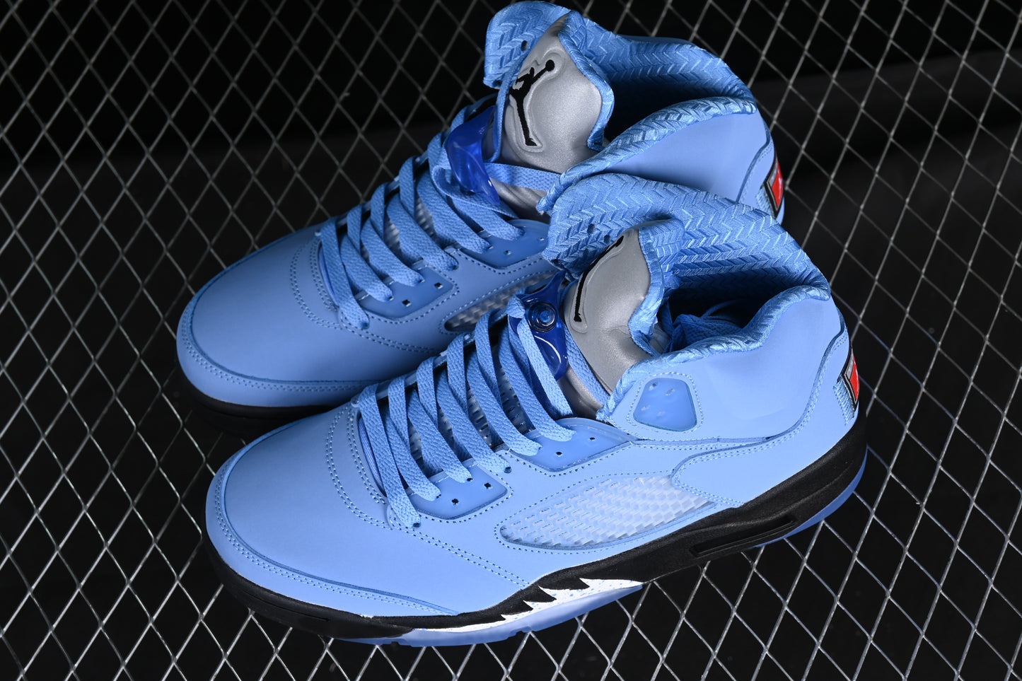 Air Jordan 5 "University Blue"