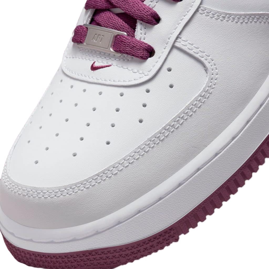 Nike Basketball Shoe