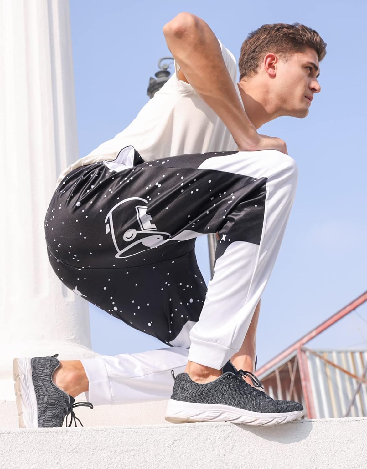 RAISEVERN Mens Sweatpants with Pockets Joggers for Men Sports Casual Sweat Pants with Drawstring