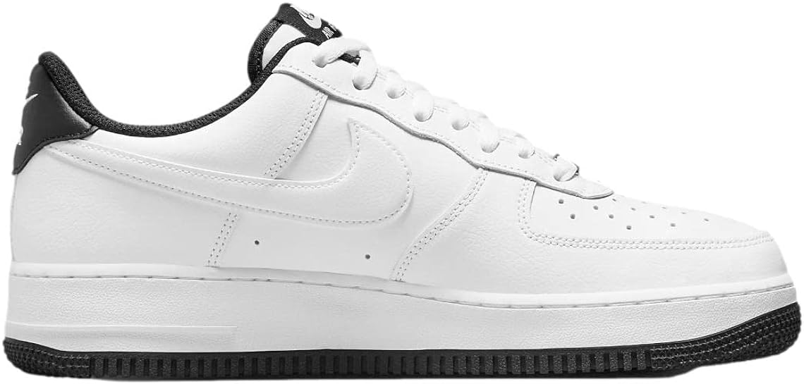 Nike Basketball Shoe