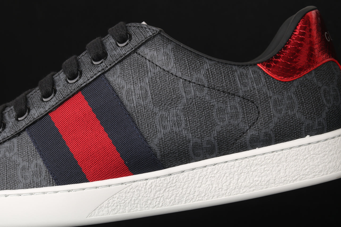 Gucci Ace Embroidered Low-Top