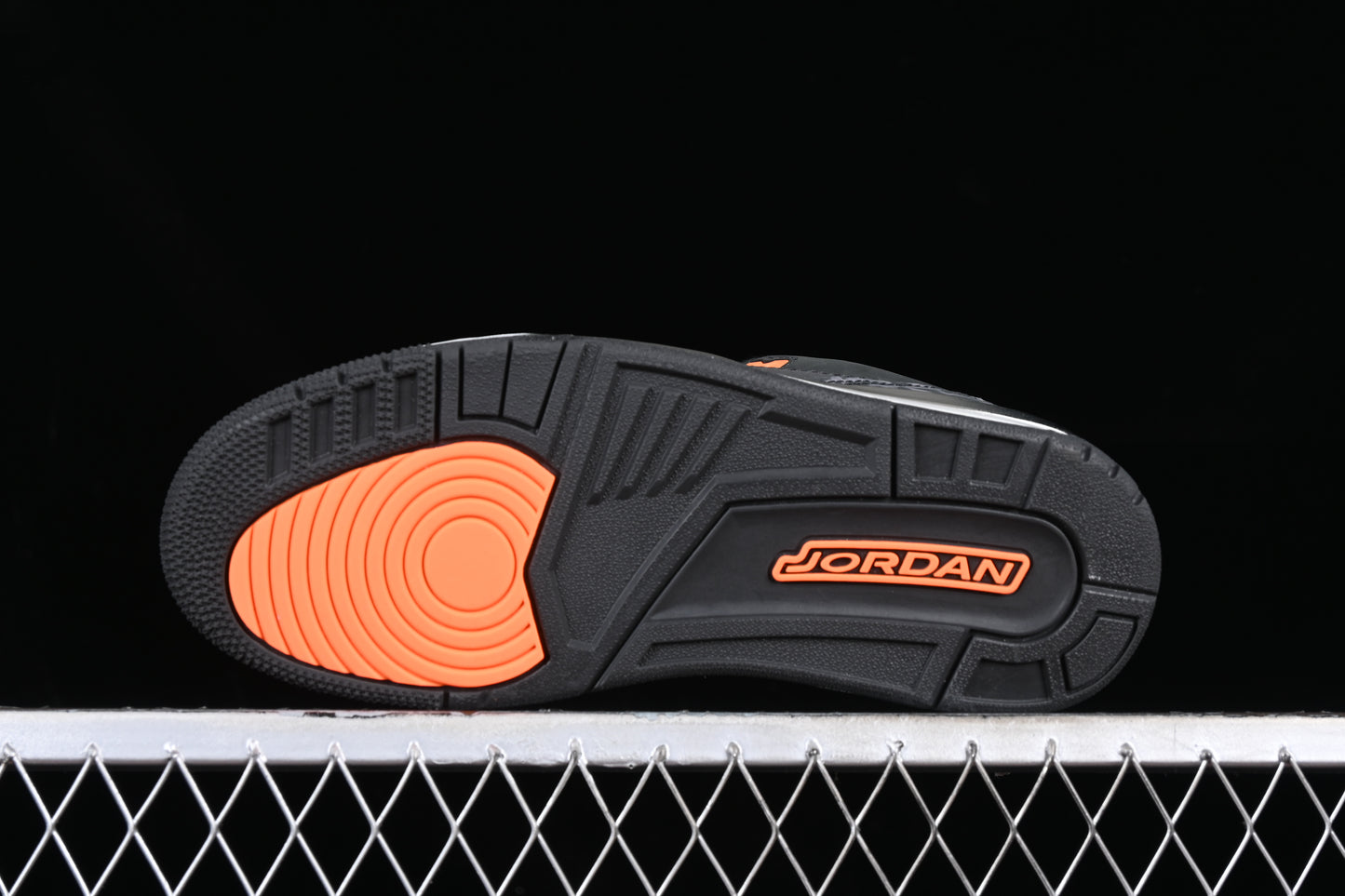 Air Jordan 3 Retro "Fear"