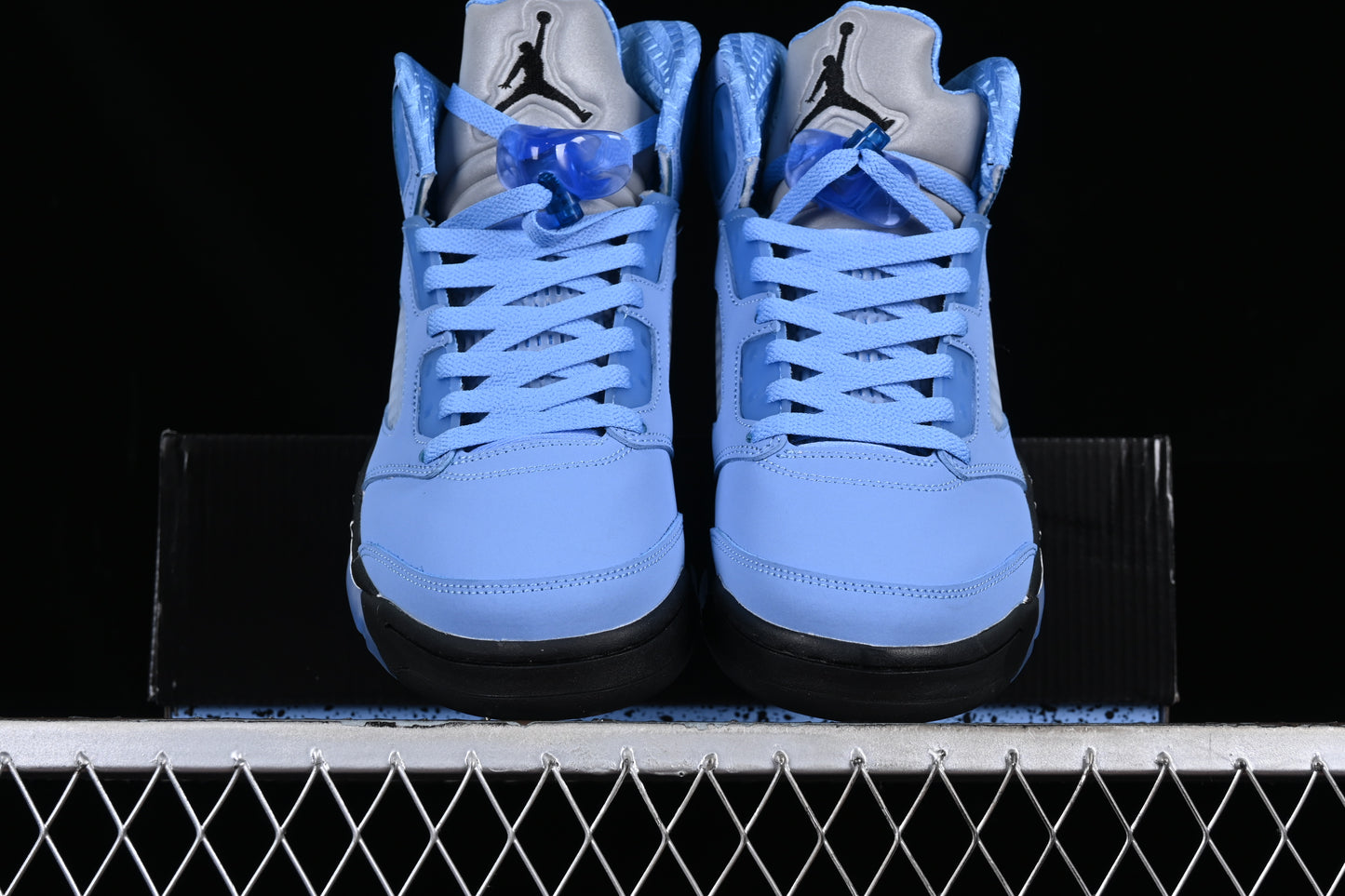 Air Jordan 5 "University Blue"
