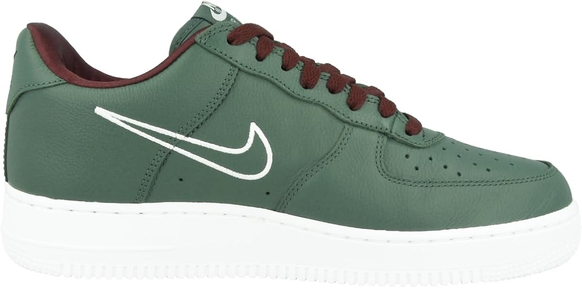 Nike Basketball Shoe